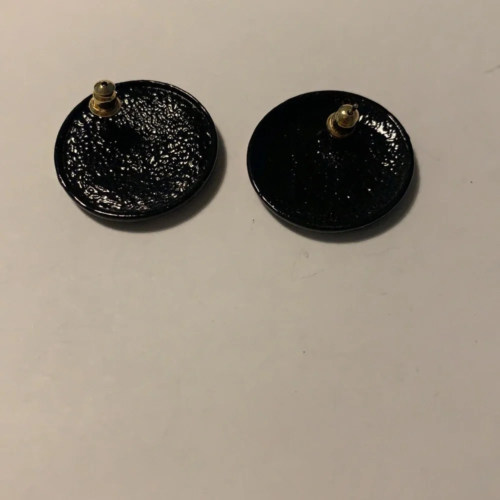 Vintage 80’s painted beach ball earrings
